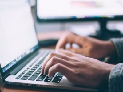 Hiring Manager Protecting Online Employment Brand and Reputation