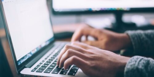 Hiring Manager Protecting Online Employment Brand and Reputation